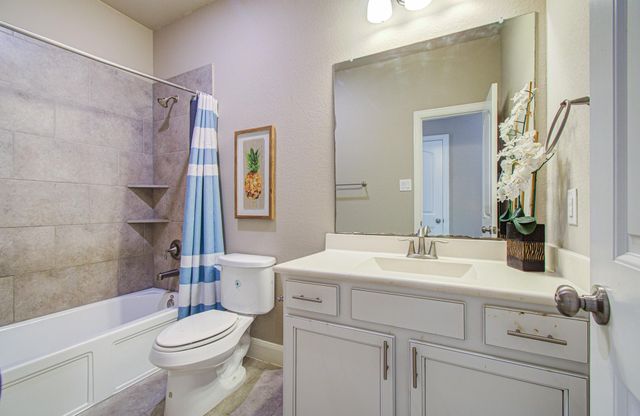 13403 Noble Landing Lane, Rosharon, TX 77583