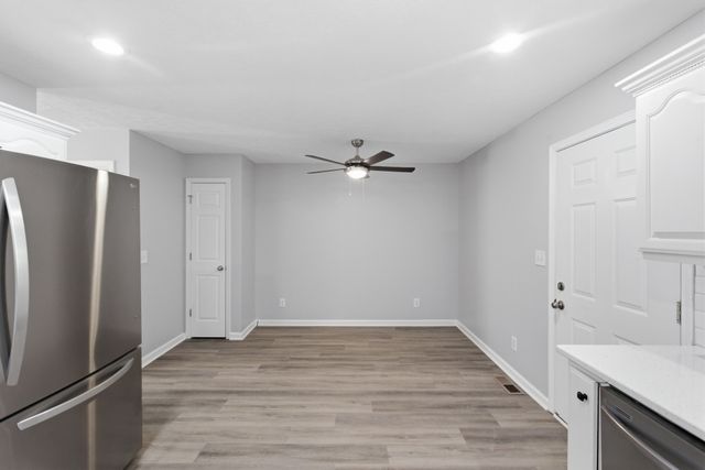 45 Bill Ct, Waverly, TN 37185
