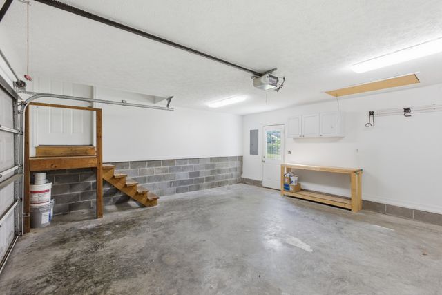 45 Bill Ct, Waverly, TN 37185