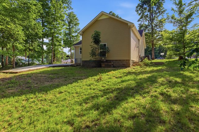 45 Bill Ct, Waverly, TN 37185