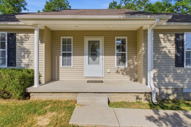 45 Bill Ct, Waverly, TN 37185
