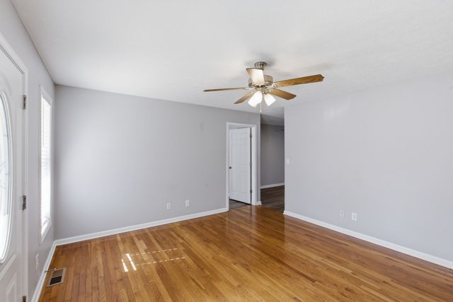 45 Bill Ct, Waverly, TN 37185