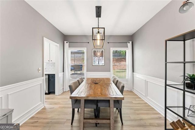 4380 Clairesbrook Lane, Acworth, GA 30101