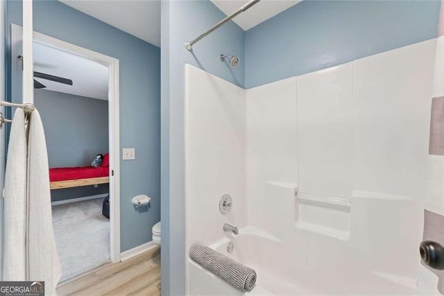 4380 Clairesbrook Lane, Acworth, GA 30101