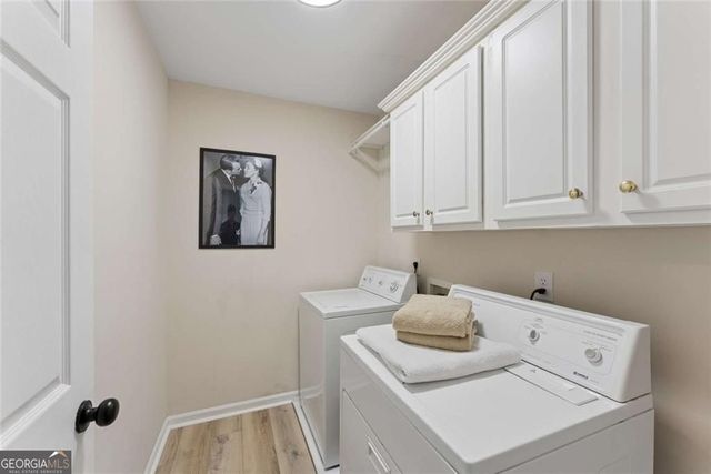 4380 Clairesbrook Lane, Acworth, GA 30101