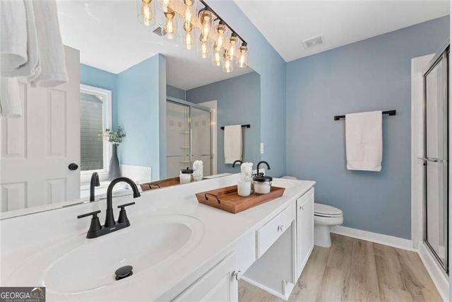 4380 Clairesbrook Lane, Acworth, GA 30101