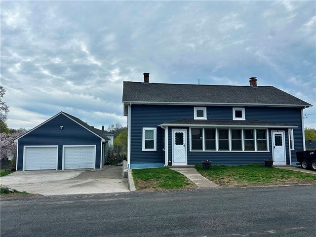 11 IVY Street, West Warwick, RI 02893