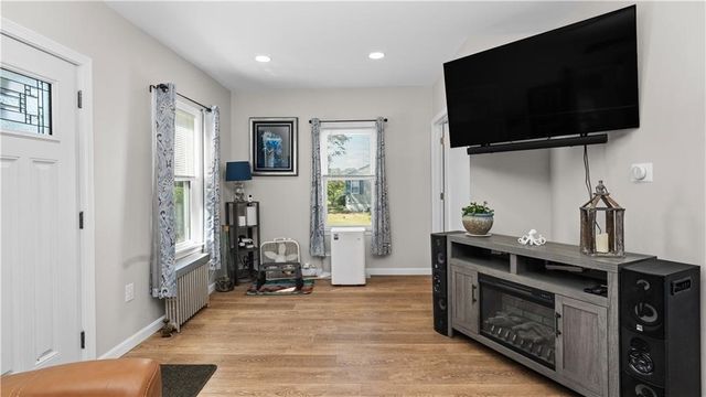 11 IVY Street, West Warwick, RI 02893
