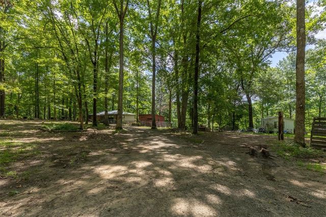 10619 Old Cabin Road, Winslow, AR 72959