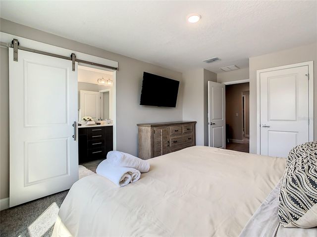 208 VILLA DOMANI CIRCLE, Davenport, FL 33896