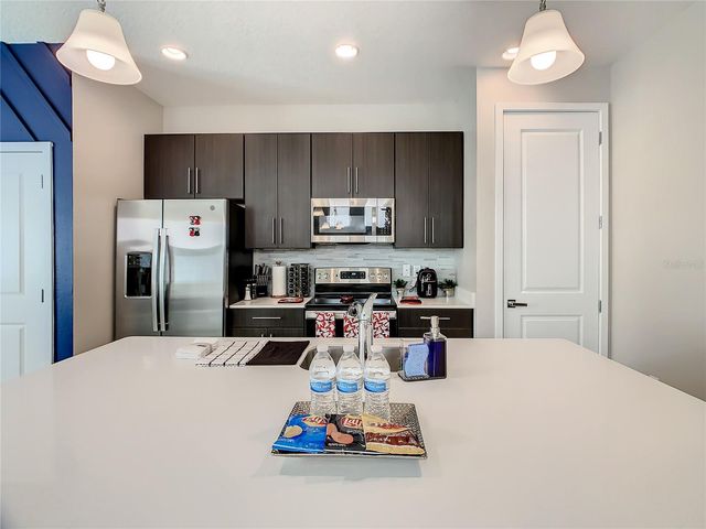 208 VILLA DOMANI CIRCLE, Davenport, FL 33896