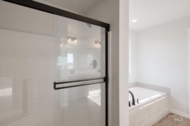 17381 N Aspen Springs Way, Nampa, ID 83687