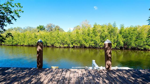 540 MAST DRIVE, Bradenton, FL 34208