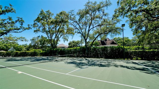 540 MAST DRIVE, Bradenton, FL 34208