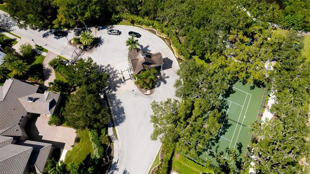 540 MAST DRIVE, Bradenton, FL 34208