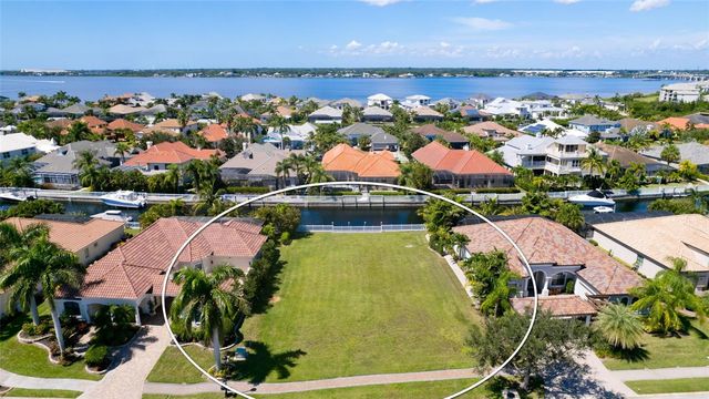 540 MAST DRIVE, Bradenton, FL 34208