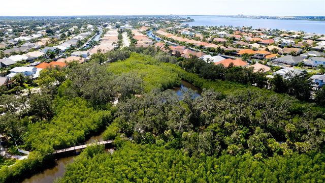 540 MAST DRIVE, Bradenton, FL 34208