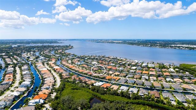 540 MAST DRIVE, Bradenton, FL 34208