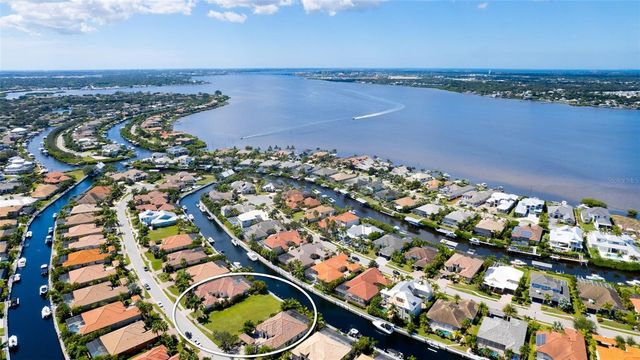 540 MAST DRIVE, Bradenton, FL 34208
