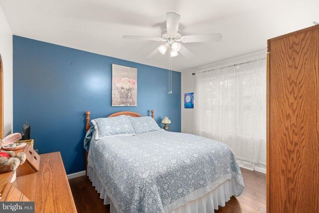 208 SUMMERS LN, New Freedom, PA 17349