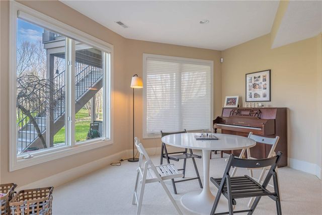 1027 Wild Hickory Lane, Washington Twp, OH 45458