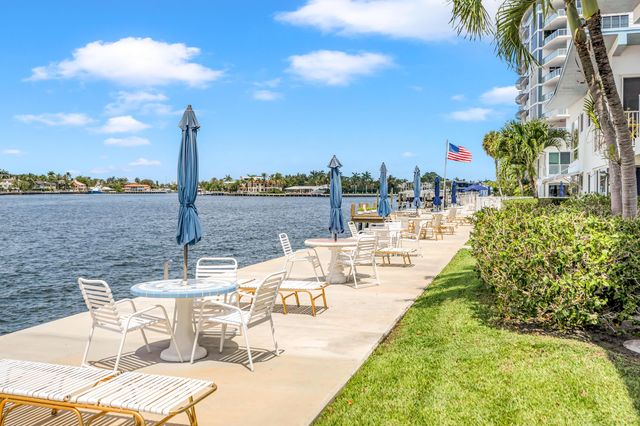 425 Bayshore Drive 15, Fort Lauderdale, FL 33304