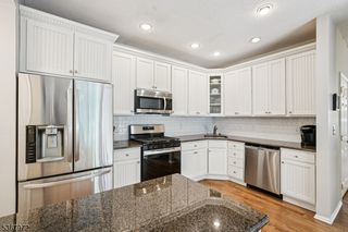 19 Caroline Foster Ct, Morris Twp., NJ 07960