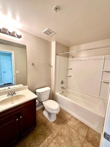 1920 E Bell Road 1043, Phoenix, AZ 85022