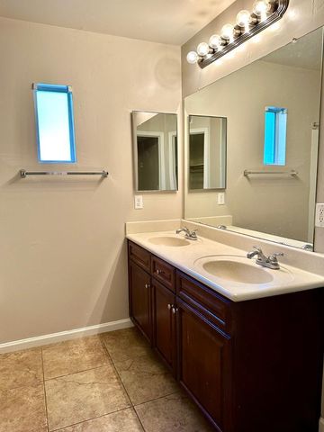 1920 E Bell Road 1043, Phoenix, AZ 85022