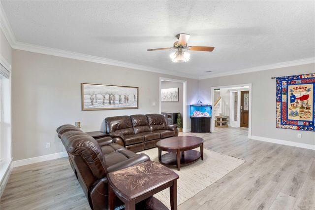 2509 Lakeside Drive, Seabrook, TX 77586