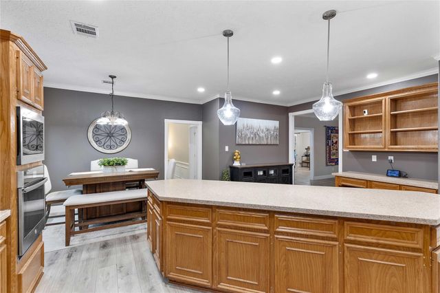 2509 Lakeside Drive, Seabrook, TX 77586