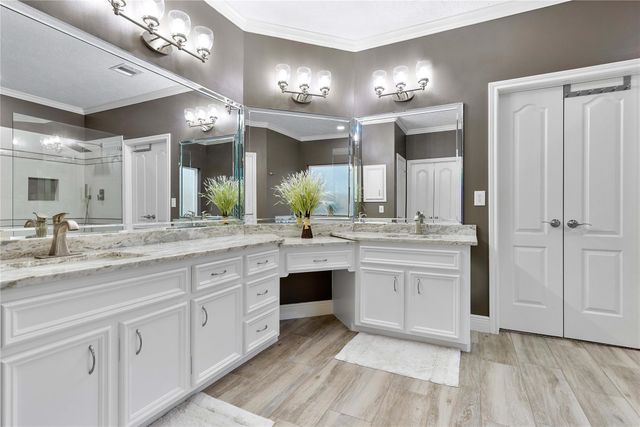 2509 Lakeside Drive, Seabrook, TX 77586