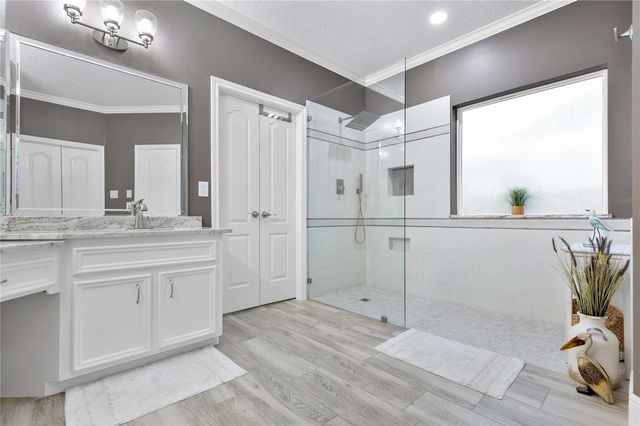 2509 Lakeside Drive, Seabrook, TX 77586