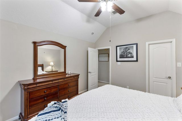 2509 Lakeside Drive, Seabrook, TX 77586