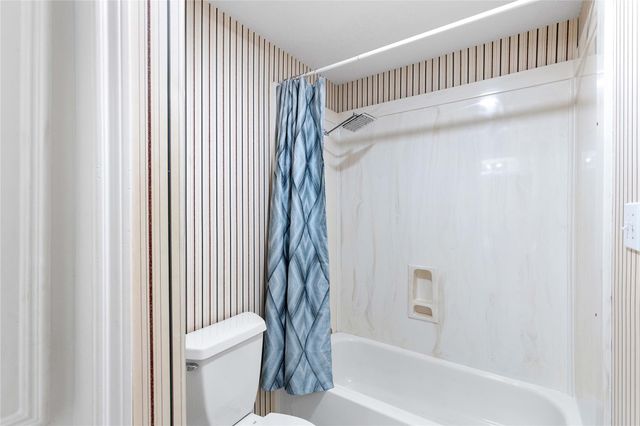 2509 Lakeside Drive, Seabrook, TX 77586