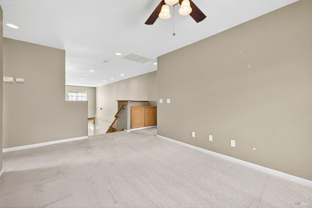 1046 Allen St, Petaluma, CA 94954