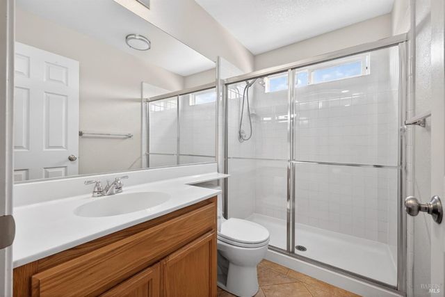 1046 Allen St, Petaluma, CA 94954