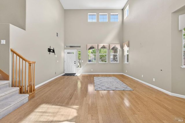 1046 Allen St, Petaluma, CA 94954