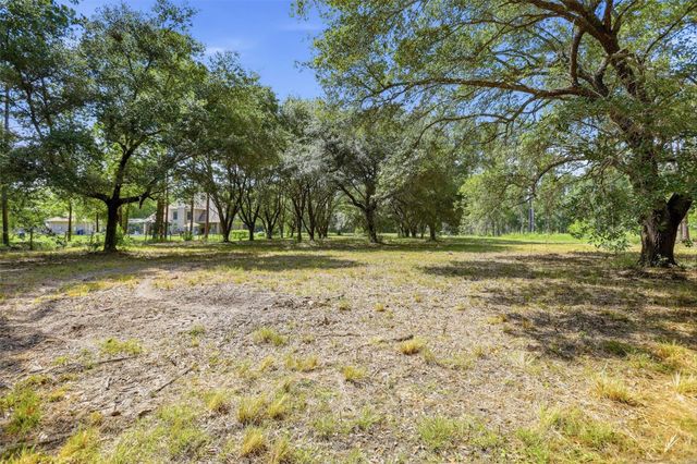 18126 Quail Run Cir, Montgomery, TX 77302