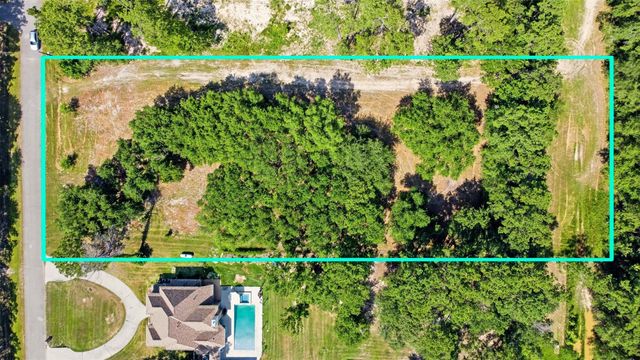 18126 Quail Run Cir, Montgomery, TX 77302