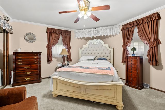 1775 Monroe Beach, Battle Creek, MI 49014