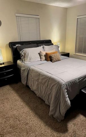 3131 Southwest Freeway B17, Houston, TX 77098