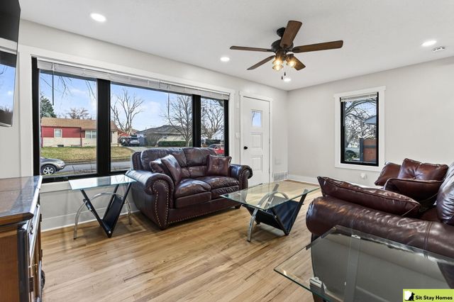 4814 S 50 Avenue, Omaha, NE 68117