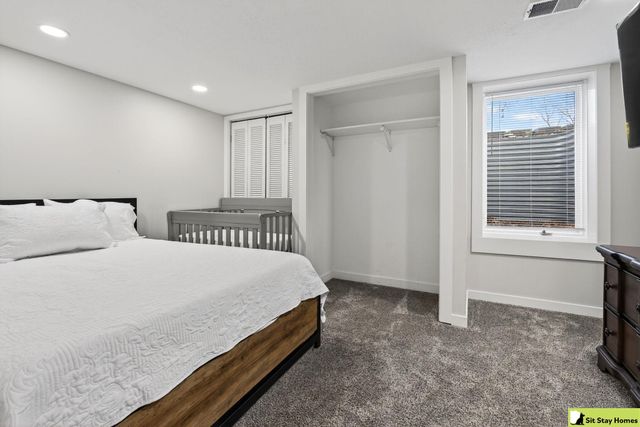 4814 S 50 Avenue, Omaha, NE 68117