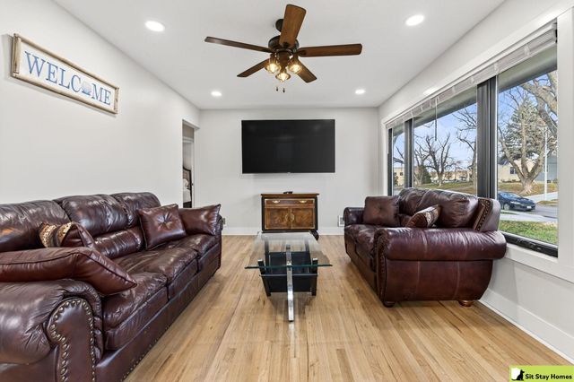 4814 S 50 Avenue, Omaha, NE 68117