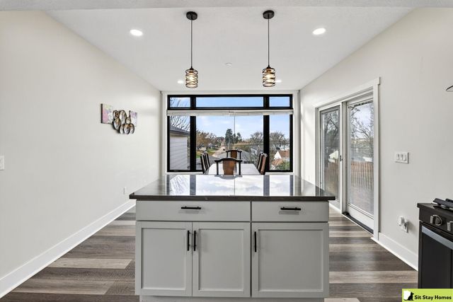 4814 S 50 Avenue, Omaha, NE 68117