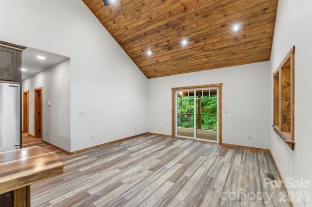 1737 Newfound Road, Leicester, NC 28748