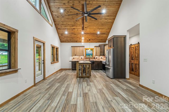 1737 Newfound Road, Leicester, NC 28748