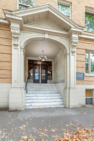 7 Harrison Street #24, Seattle, WA 98109