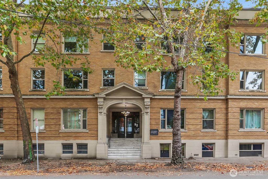 7 Harrison Street #24, Seattle, WA 98109